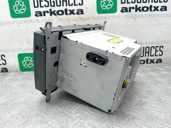 RADIO / CD Mercedes C 160 1.8 G C SPORTCOUPE 122CV (2002-2008) (90 KW) - 27045 / 271.921