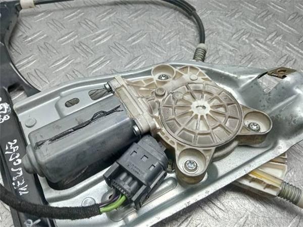 MOTOR ELEVALUNAS DEL. IZDO. Mercedes C 160 1.8 G C SPORTCOUPE 122CV (2002-2008) (90 KW) - 27047 / 271.921