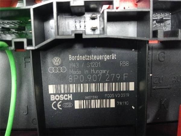 CAJA FUSIBLES/RELE Audi A3 1.9 TDI (8P1) 105CV (2003-2010) (77 KW) - 27061 / BXE
