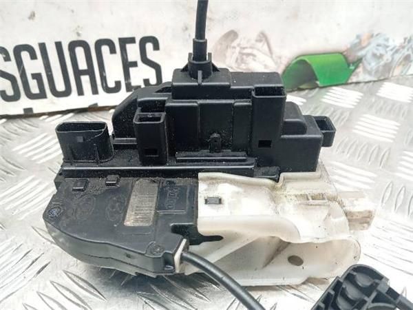 CERRADURA PUERTA DEL. IZDA. Kia Ceed 2.0 CRDI (83 KW) - 27089 / D4EA