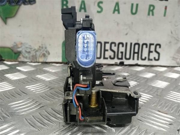 CERRADURA PUERTA DEL. IZDA. Volkswagen Golf 2.0 TDI V (1K1) (2003-2008) (103 KW) - 27116 / BKD