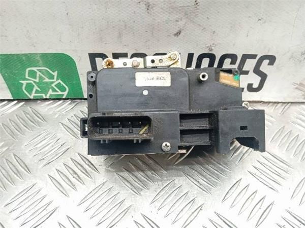 CERRADURA PUERTA TRA. DCHA. Ford Fiesta 1.3  (CBK) (51 KW) - 27117 / A9JA