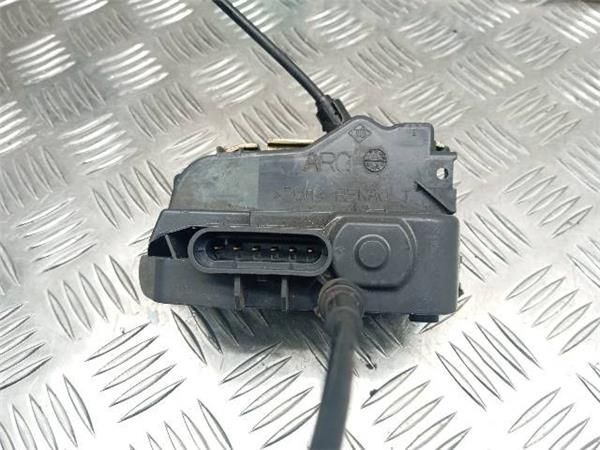 CERRADURA PUERTA TRA. IZDA. Renault Megane 1.9 DCI II (2002-2009) (88 KW) - 27137 / F9Q B8