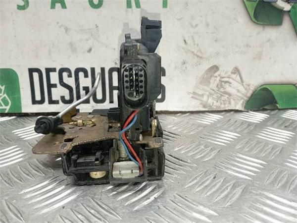 CERRADURA PUERTA DEL. DCHA. Audi A6 2.5 TDI (4B2) (132 KW) - 27147 / AKE