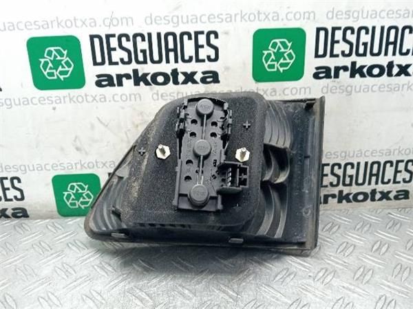 PILOTO PORTON TRA. IZDO. Fiat Stilo 1.9 JTD SW (192C) 120CV (2005-2008) (88 KW) - 27161 / 192A8000