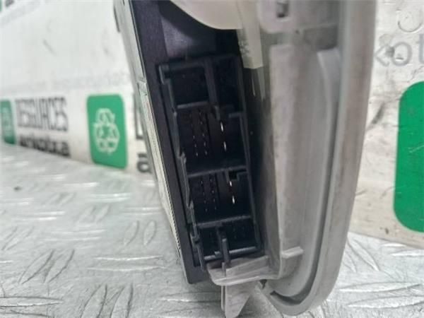LUZ INTERIOR TECHO Mercedes C 160 1.8 G C SPORTCOUPE 122CV (2002-2008) (90 KW) - 27162 / 271.921
