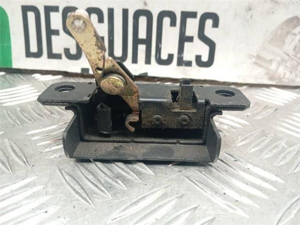 CERRADURA PORTON Volkswagen Golf 1.9 TDI (1J1) (85 KW) - 27169 / AJM
