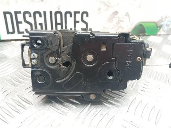 CERRADURA PUERTA DEL. DCHA. Volkswagen Passat 1.9 TDI (3B2) (1996-2000) (85 KW) - 27174 / ATJ