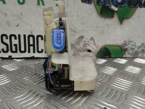 CERRADURA PUERTA DEL. IZDA. Volkswagen Polo 1.4 G (9N3) (2005-2010) (55 KW) - 27209 / BKY