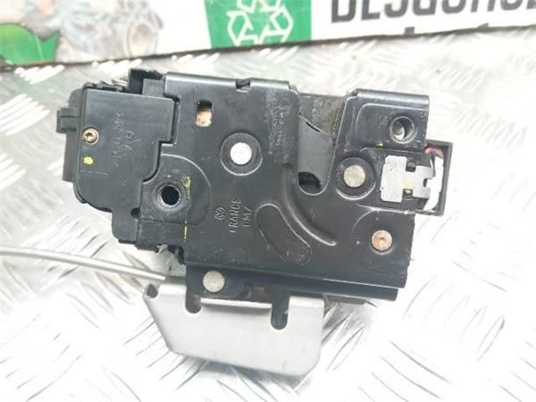 CERRADURA PUERTA DEL. IZDA. Audi A4 1.8  TURBO (8E) (110 KW) - 27214 / AVJ