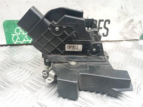 CERRADURA PUERTA DEL. IZDA. Ford Focus 1.6 TDCI (80 KW) - 27224 / G8DB