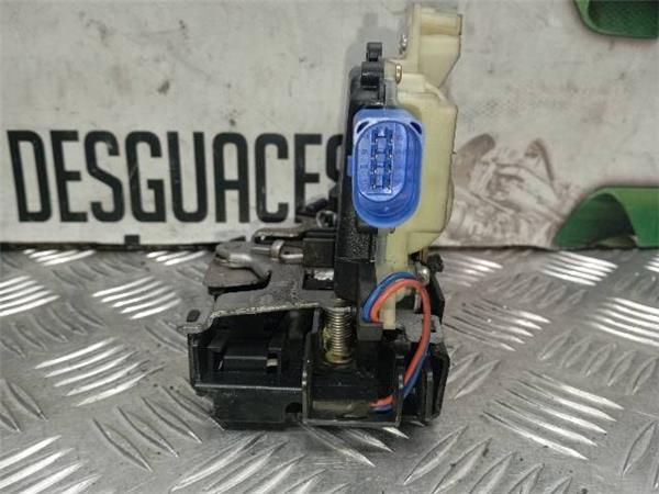 CERRADURA PUERTA DEL. DCHA. Volkswagen Polo 1.9 SDI (9N1) (2001-2005) (47 KW) - 27257 / ASY