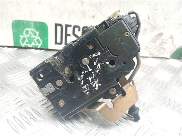 CERRADURA PUERTA TRA. DCHA. Audi A6 2.5 TDI (4B2) (132 KW) - 27259 / AKE