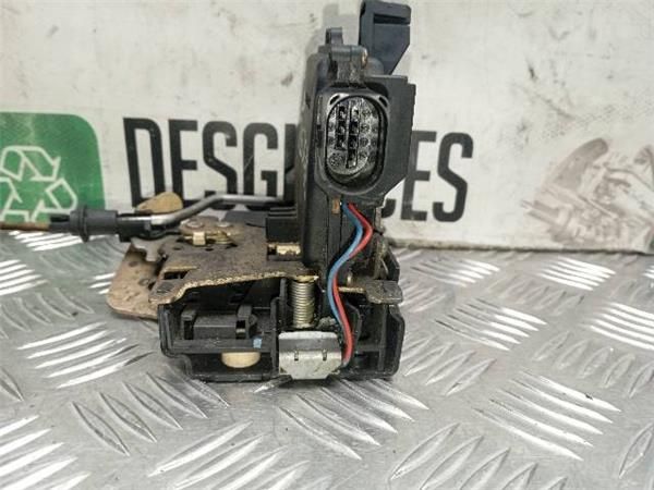CERRADURA PUERTA TRA. DCHA. Audi A6 2.5 TDI (4B2) (132 KW) - 27259 / AKE