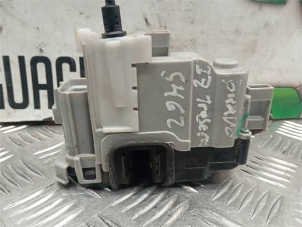 CERRADURA PUERTA TRA. IZDA. Fiat Bravo 1.9 JTD (198) (110 KW) - 27286 / 937A5000 2