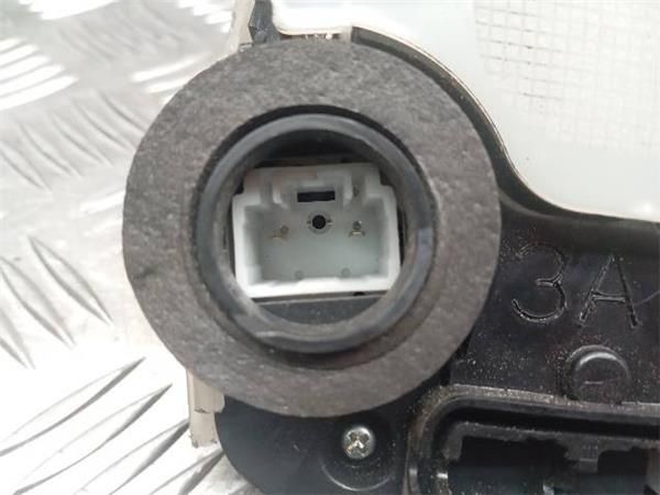 CERRADURA PUERTA TRA. DCHA. Toyota Yaris 1.3 G II (P9) (2008-2011) 101CV (74 KW) - 27309 / 1NR