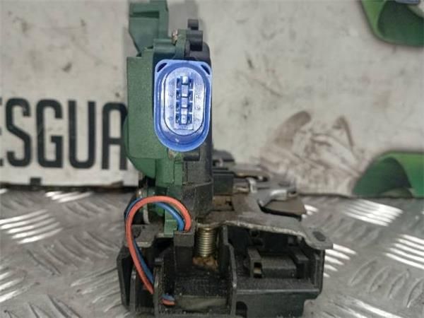 CERRADURA PUERTA DEL. IZDA. Seat Cordoba 1.9 SDI (6L2) (2002-2009) 64CV (47 KW) - 27336 / ASY
