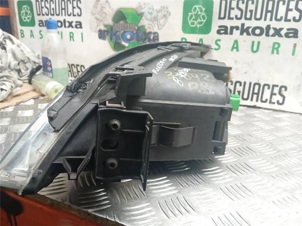 FARO DEL. DCHO Ford Mondeo 1.8 G III (B5Y) 125CV (2000-2007) (92 KW) - 27467 / CHBA