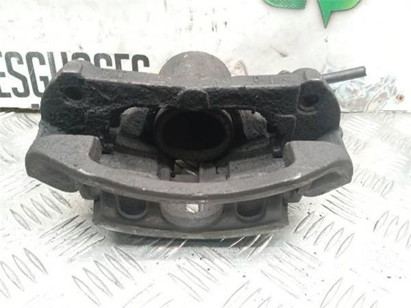 PINZA FRENO DEL. DCHA. Mercedes Vito 2.3 CRDT 2.3  (79 CV / 58 KW) (58 KW) - 27824 / D-601 D23