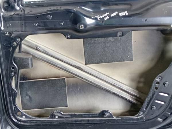 PUERTA DEL. DCHA. Volkswagen Tiguan 2.0 TDI (5N) 140CV (2008-2018) (103 KW) - 27844 / CFF