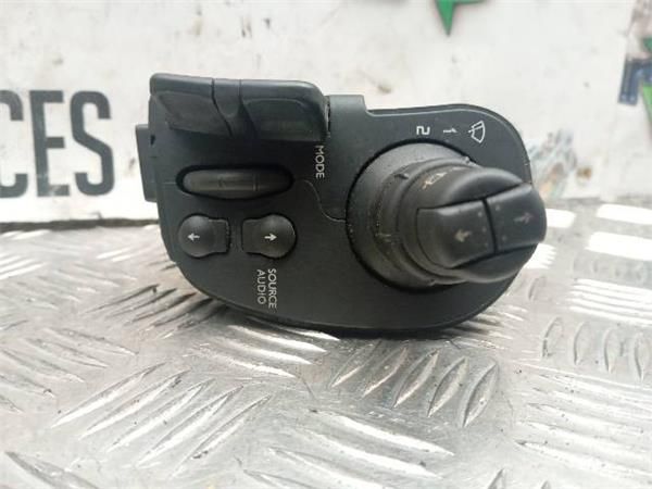 MANDO LIMPIAPARABRISAS Renault Clio 1.5 DCI III (63 KW) - 27906 / K9KT7
