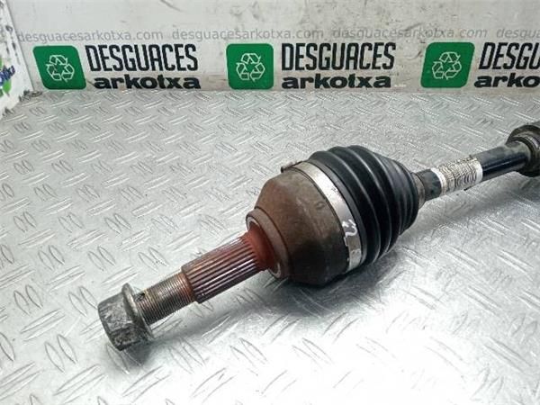 TRANSMISION DEL. IZDA. Nissan Qashqai 2.0 G 2 (J10) 141CV (2007-2013) (104 KW) - 28018 / MR20 EURO4