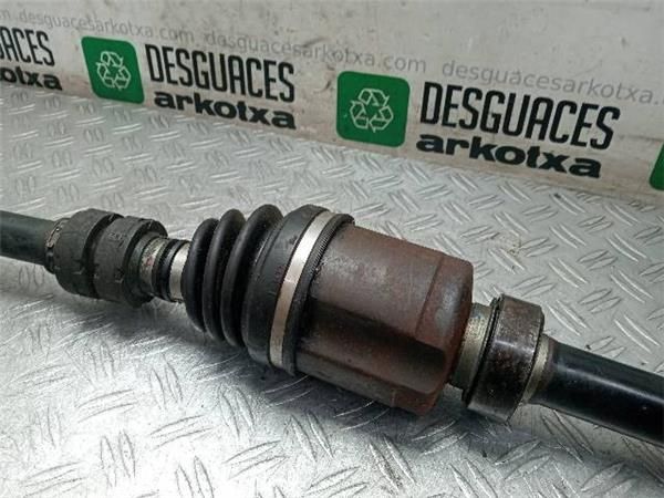 TRANSMISION DEL. DCHA. Nissan Qashqai 2.0 G 2 (J10) 141CV (2007-2013) (104 KW) - 28020 / MR20 EURO4