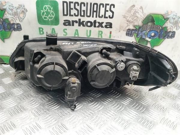 FARO DEL. DCHO Nissan Almera 1.5 G II (N16) 98CV (2002-2006) (72 KW) - 28052 / QG15