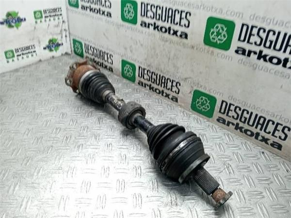 TRANSMISION DEL. IZDA. Seat Ibiza 1.9 TDI III (6L1) 101CV (2002-2009) (74 KW) - 28078 / ATD