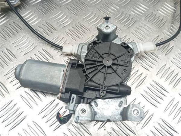 MOTOR ELEVALUNAS TRA. DCHO. Nissan Qashqai 2.0 G 2 (J10) 141CV (2007-2013) (104 KW) - 28095 / MR20 EURO4