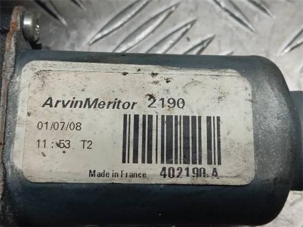 MOTOR ELEVALUNAS TRA. DCHO. Nissan Qashqai 2.0 G 2 (J10) 141CV (2007-2013) (104 KW) - 28095 / MR20 EURO4