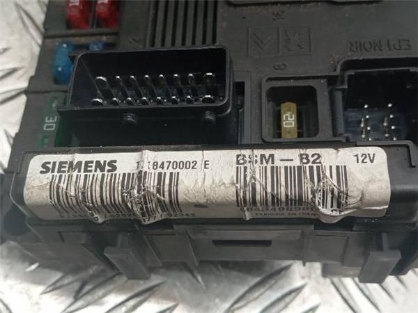 CAJA FUSIBLES/RELE Citroen Berlingo 2.0 HDI 90CV (1999-2011) (66 KW) - 28165 / RHY