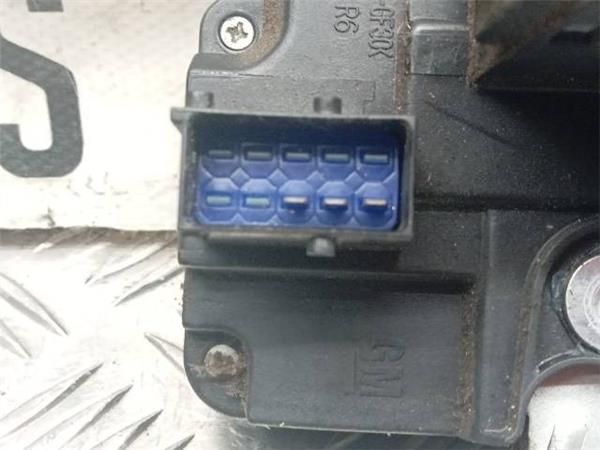 CERRADURA PUERTA DEL. DCHA. Renault Trafic 2.0 DCI II (FL) 114CV (2006-2014) (84 KW) - 28166 / M9RE7