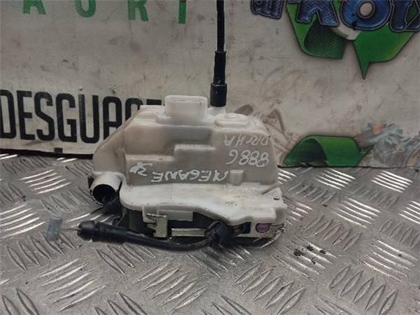 CERRADURA PUERTA DEL. DCHA. Renault Megane 1.6 G II (CM) 112CV (2006-2008) (82 KW) - 28223 / K4M D8