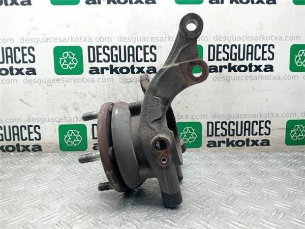 MANGUETA DEL. DCHA. Kia Ceed 2.0 CRDI SW (ED) 140CV (2007-2012) (103 KW) - 28225 / D4EA