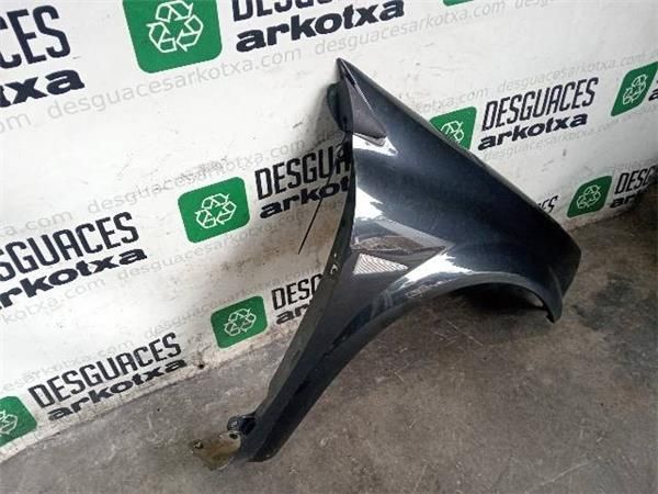 ALETA DEL. DCHA. Renault Megane 1.6 G II (CM) 112CV (2006-2008) (82 KW) - 28236 / K4M D8 2