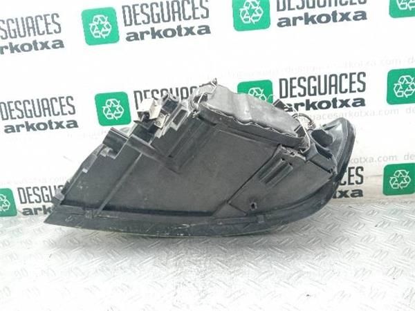 FARO DEL. DCHO Volvo S40 2.0 D II (MS) 136CV (2004-2010) (100 KW) - 28240 / 4204T