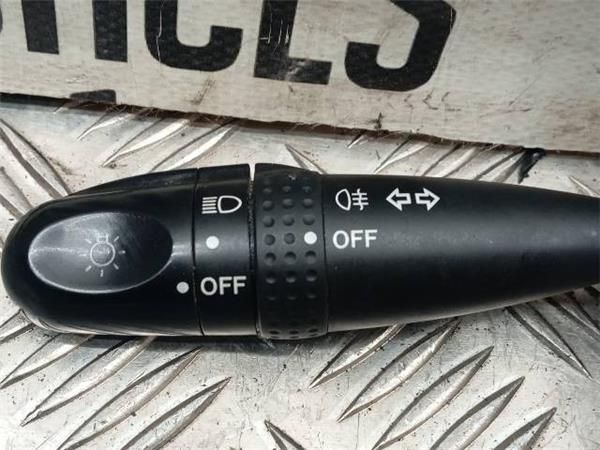 MANDO DE LUCES Suzuki SX4 1.9 DDIS (EY) 4X4 FAM. 120CV (2006-...) (88 KW) - 28270 / D19AA