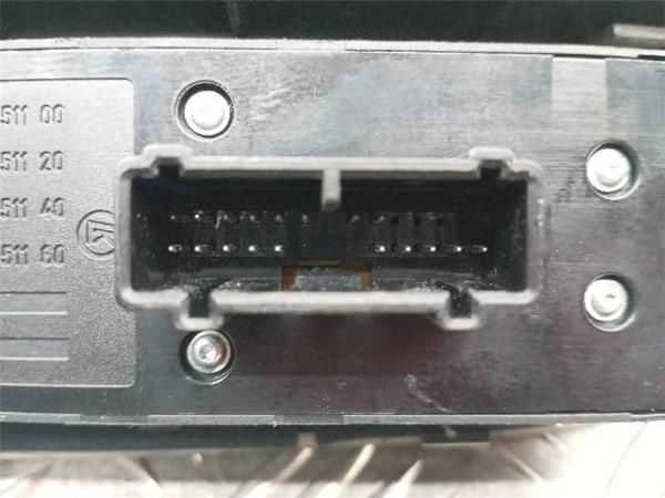 MANDO ELEVALUNAS Volvo S40 2.0 D II (MS) 136CV (2004-2010) (100 KW) - 28276 / 4204T