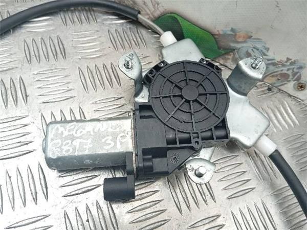 MOTOR ELEVALUNAS DEL. IZDO. Renault Megane 1.6 G COUPE (DA) 107CV (1999-2003) (79 KW) - 28376 / K4MA7