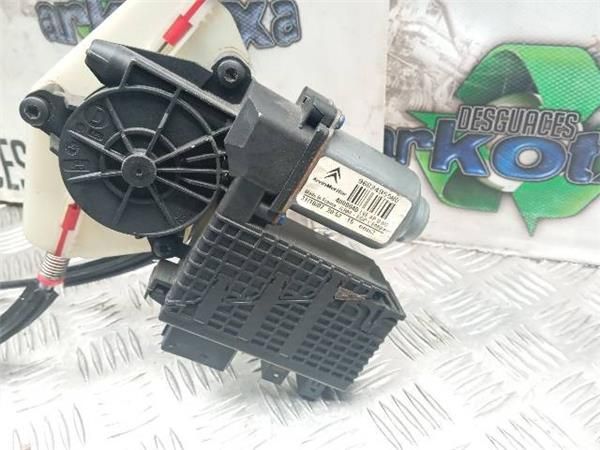 MOTOR ELEVALUNAS DEL. DCHO. Citroen C4 1.6 HDI PICASSO (UD) 109CV (2007-2013) (80 KW) - 28405 / 9HZ