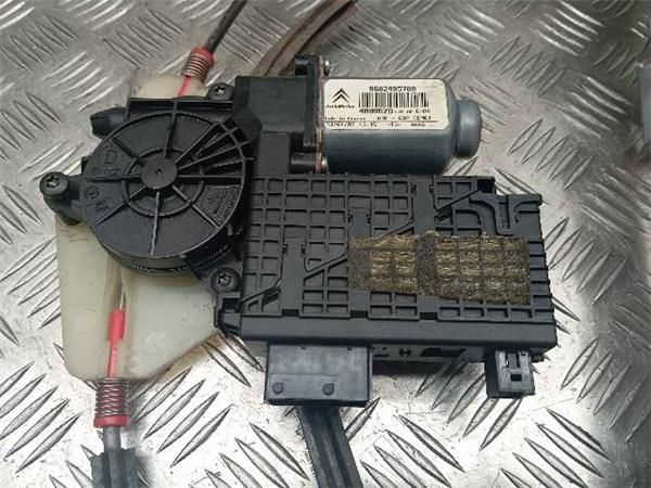 MOTOR ELEVALUNAS DEL. DCHO. Citroen C4 1.6 HDI PICASSO (UD) 109CV (2007-2013) (80 KW) - 28440 / 9HZ