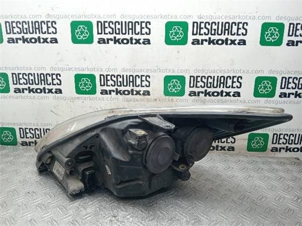 FARO DEL. DCHO Ford Focus 1.6 TDCI II (DB) 109CV (2005-2012) (80 KW) - 28461 / G8DB