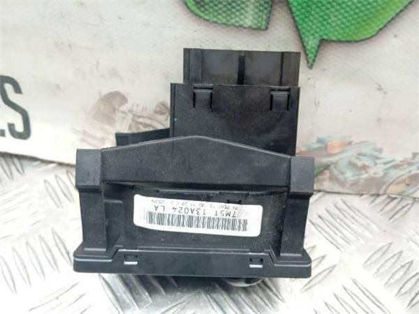 MANDO DE LUCES Ford Focus 1.6 TDCI (80 KW) - 28787 / G8DB