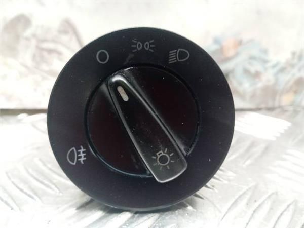 MANDO DE LUCES Volkswagen Golf 1.6 G IV (1J1) 105CV (2000-2005) (77 KW) - 28804 / BCB