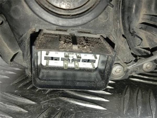 FARO DEL. IZDO. Volvo S40 2.1 D (MS) 136CV (2004-2010) (100 KW) - 28871 / D4204T
