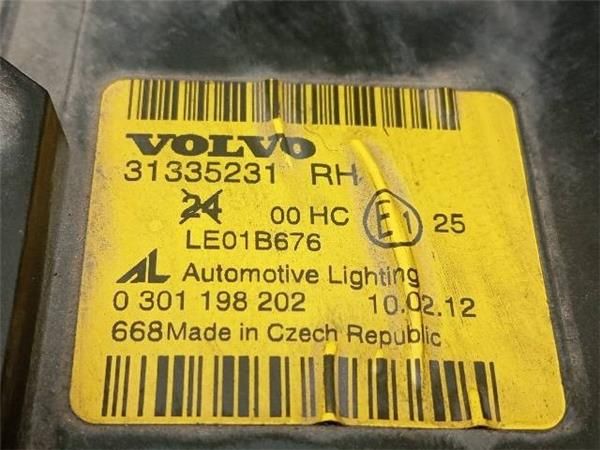 FARO DEL. DCHO Volvo S40 2.1 D (MS) 136CV (2004-2010) (100 KW) - 28872 / D4204T