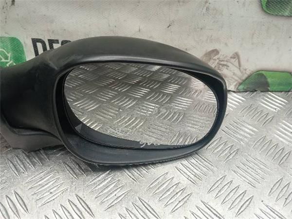 RETROVISOR DCHO. Peugeot 206 1.9 D (2C) 70CV (1998-2001) (51 KW) - 28914 / WJY