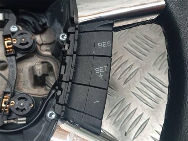 VOLANTE Ford Focus 1.8 TDCI II 115CV (2005-2012) (85 KW) - 28945 / KKDA