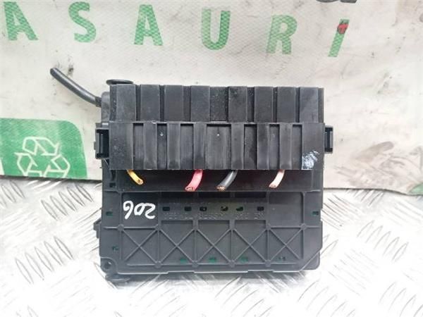 CAJA FUSIBLES/RELE Peugeot 206 1.4 G (2A) 75CV (1998-2012) (55 KW) - 28947 / KFW 2
